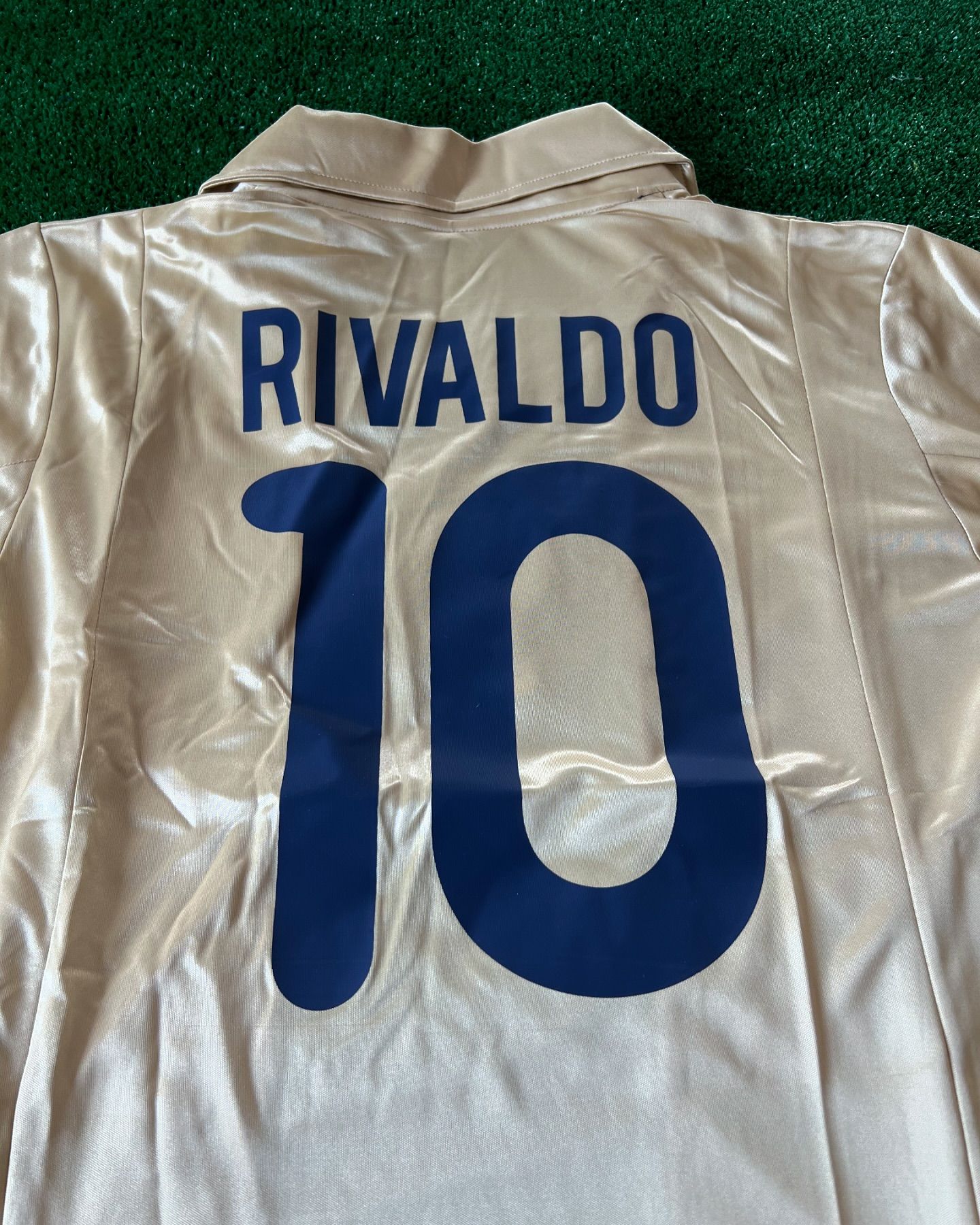 Rivaldo Barcelona 2001 2002 Season Retro Football Jersey Kit