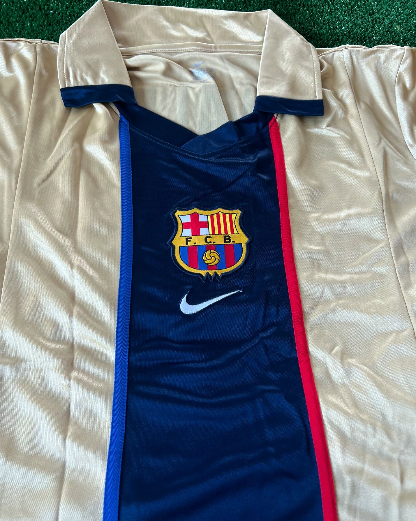 Rivaldo Barcelona 2001 2002 Season Retro Football Jersey Kit