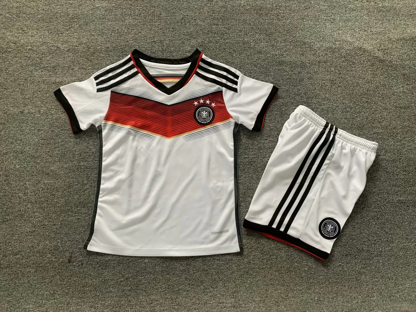 Germany Deutchland Kids Children Set Retro Football Jersey