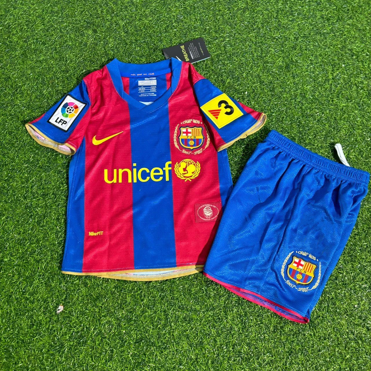 Carles Puyol 5- Barcelona 2007/2008 Retro Kids Football Jersey Kit