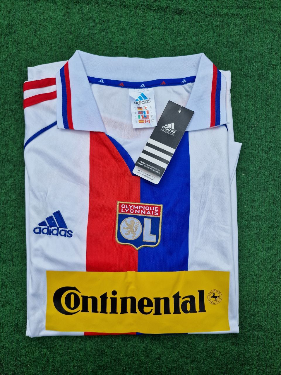 Olympique Lyonnais 2000/01 Retro Football Jersey Kit