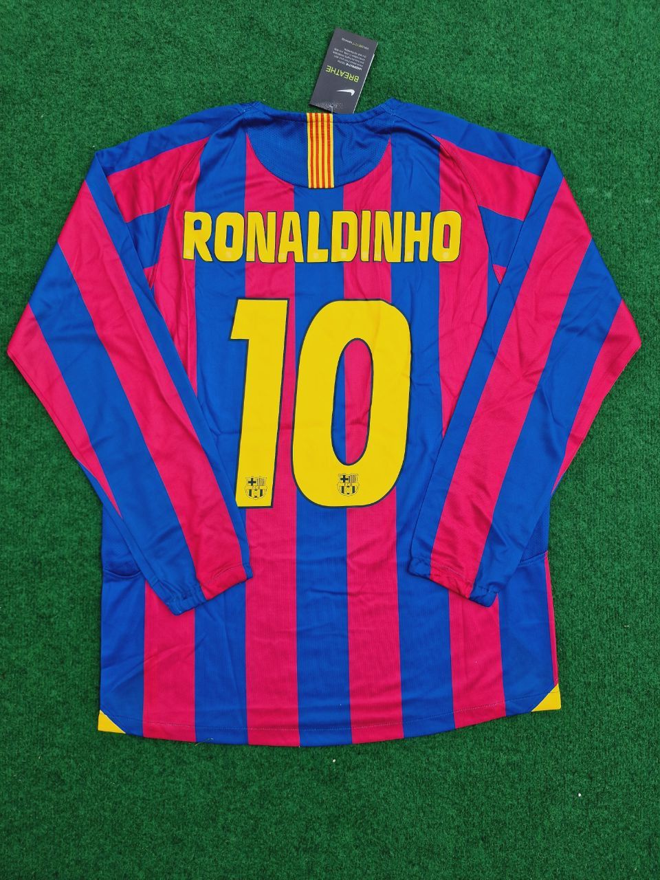 Ronaldinho Gaucho Barcelona 2014 Retro Football Jersey Kit