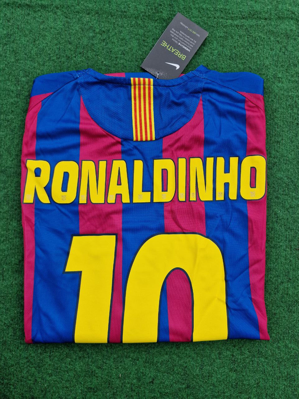 Ronaldinho Gaucho Barcelona 2014 Retro Football Jersey Kit