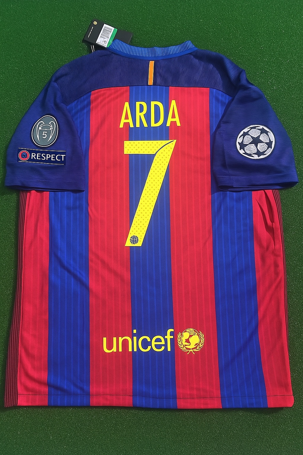 – Arda Turan Barcelona 2016/17 Home Retro Jersey Trikot Maillot Soccer Kit