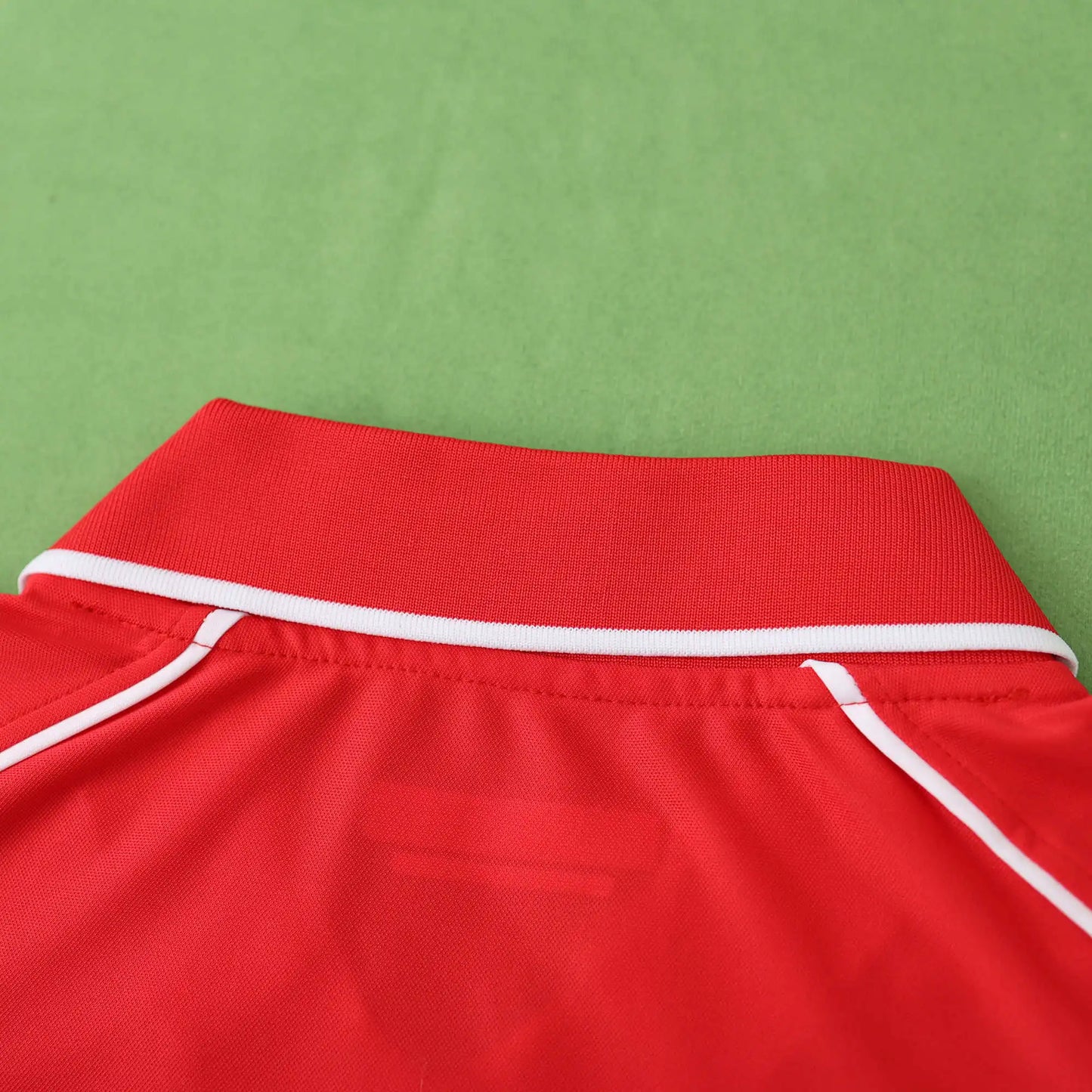 Liverpool 2001 Retro Away White Retro Football Jersey