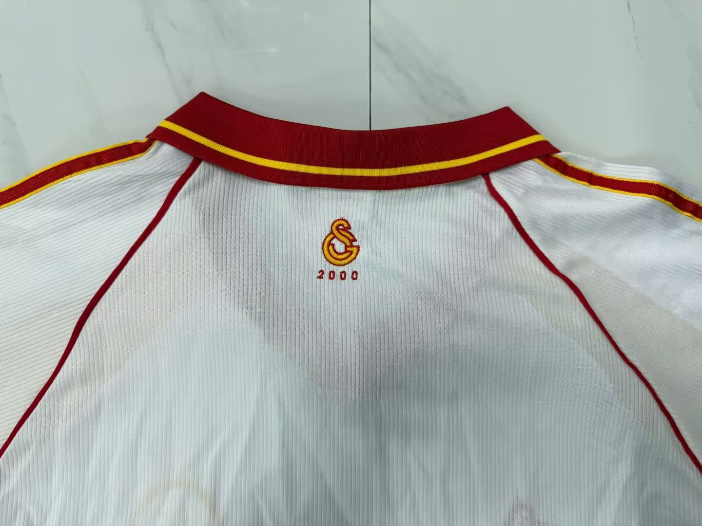 Retro Galatasaray UEFA 2000 Kit Jersey – | Trikot | Maillot | Forma Soccer Kit