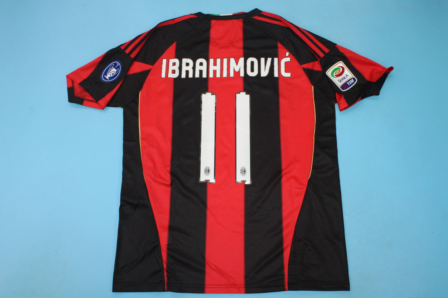 Zlatan Ibrahimovic Milan 2010 2011 Retro Jersey Trikot Maillot Maglia