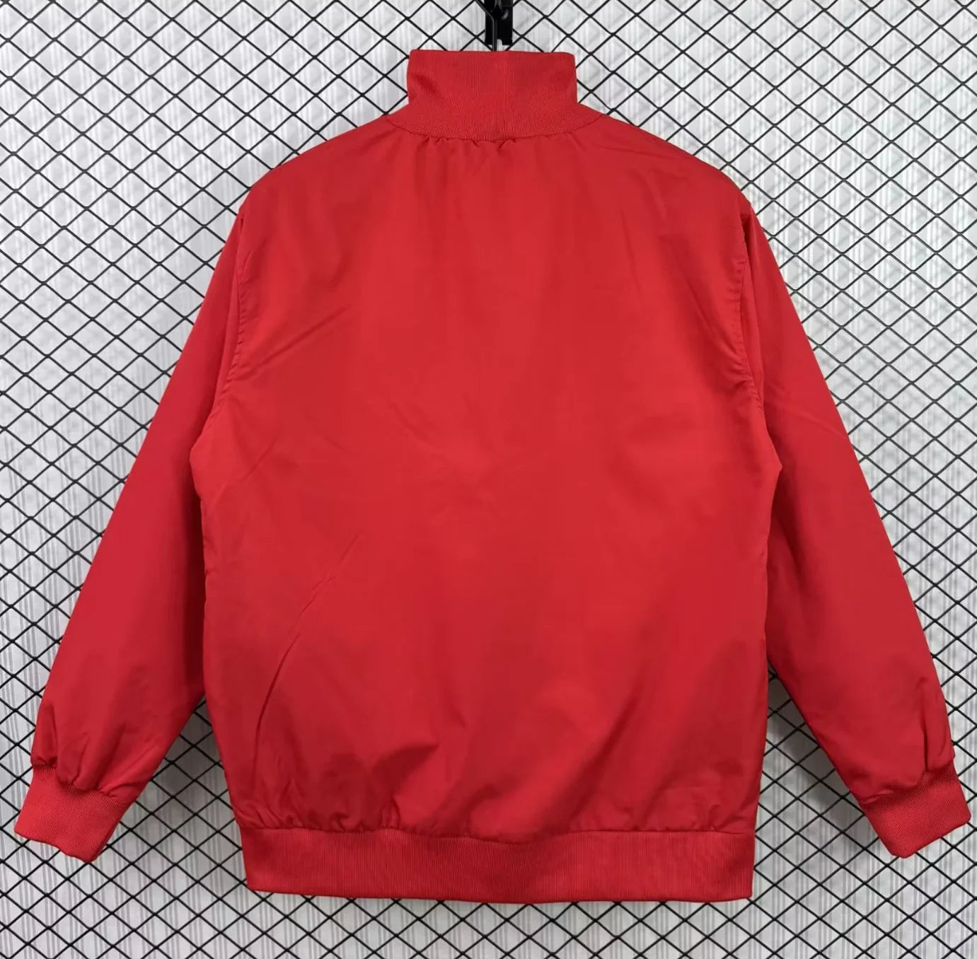 Liverpool 2004/2005 Final Retro Red Windbreaker Jersey