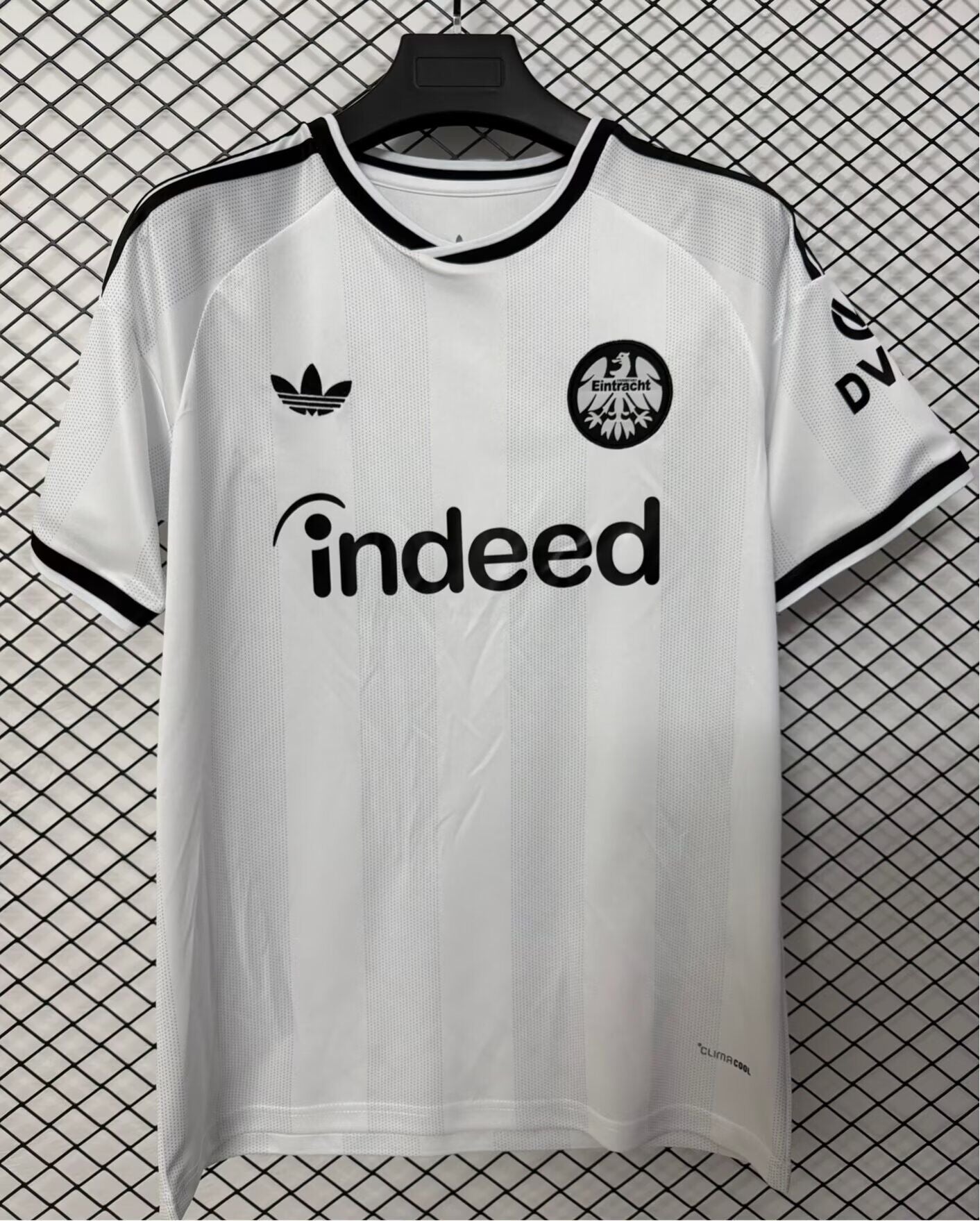 Eintracht Frankfurt 2027 Home White Football Jersey