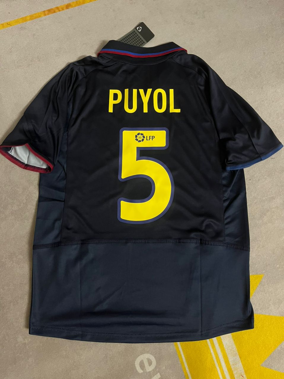 Carles Puyol Barcelona Retro 2002 2003 Season Retro Football Jersey