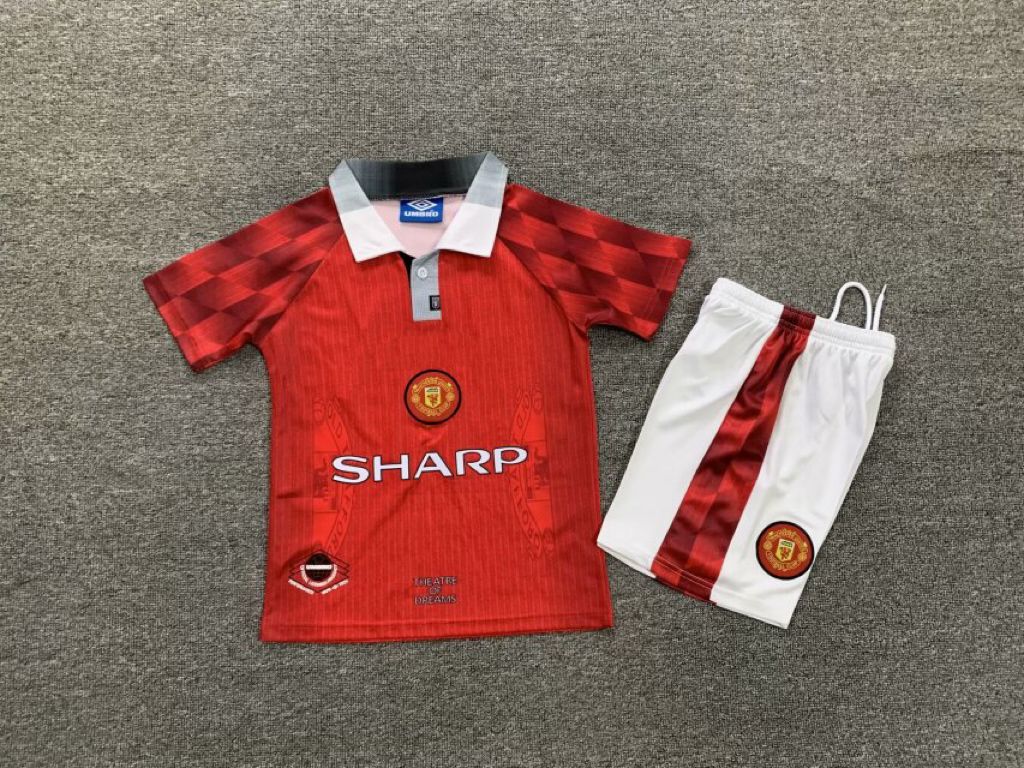 Mancheser United Retro Kids Children Set Retro Football Jersey