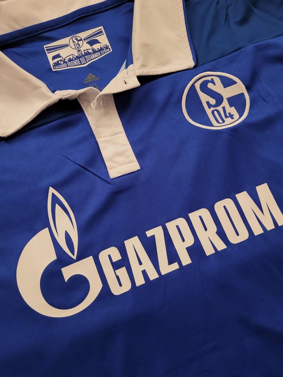 Schalke 04 Klaas-Jan Huntelaar 2010 - 2011 Season Retro Football Jersey Trikot