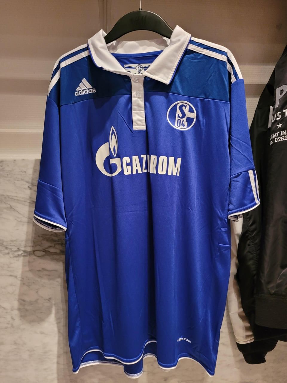 Schalke 04 Klaas-Jan Huntelaar 2010 - 2011 Season Retro Football Jersey Trikot