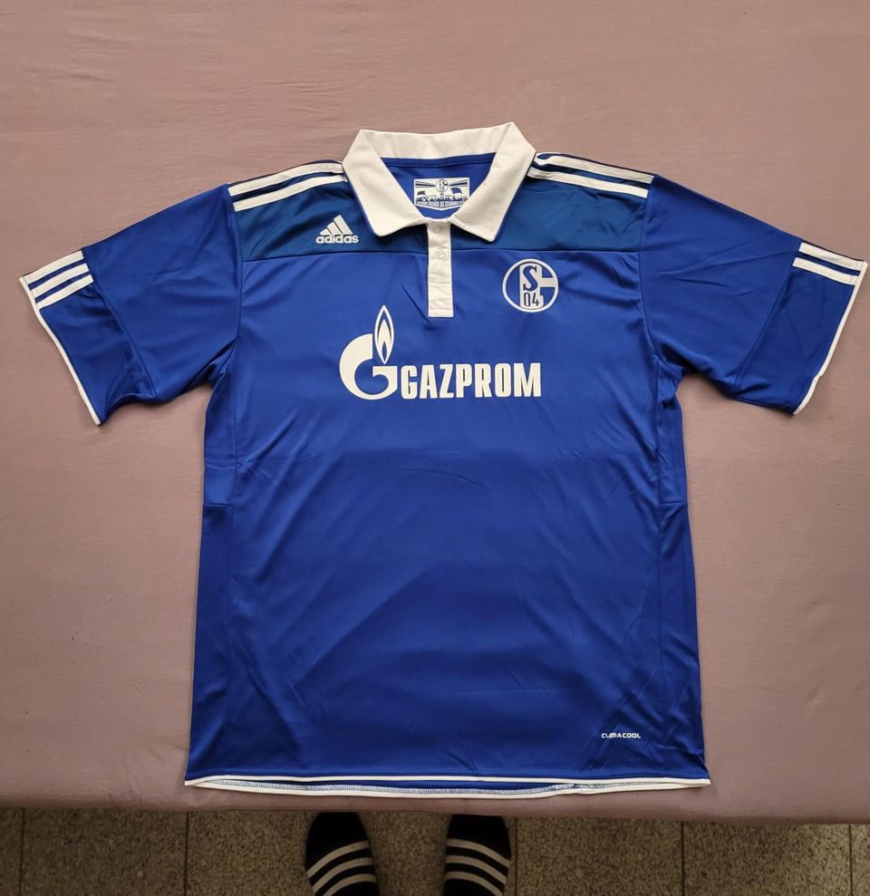 Schalke 04 Klaas-Jan Huntelaar 2010 - 2011 Season Retro Football Jersey Trikot