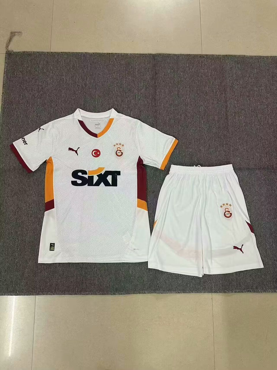 Galatasaray Cocuk Formasi Beyaz Kids Black 2-13 years Football Jersey KinderTrikot