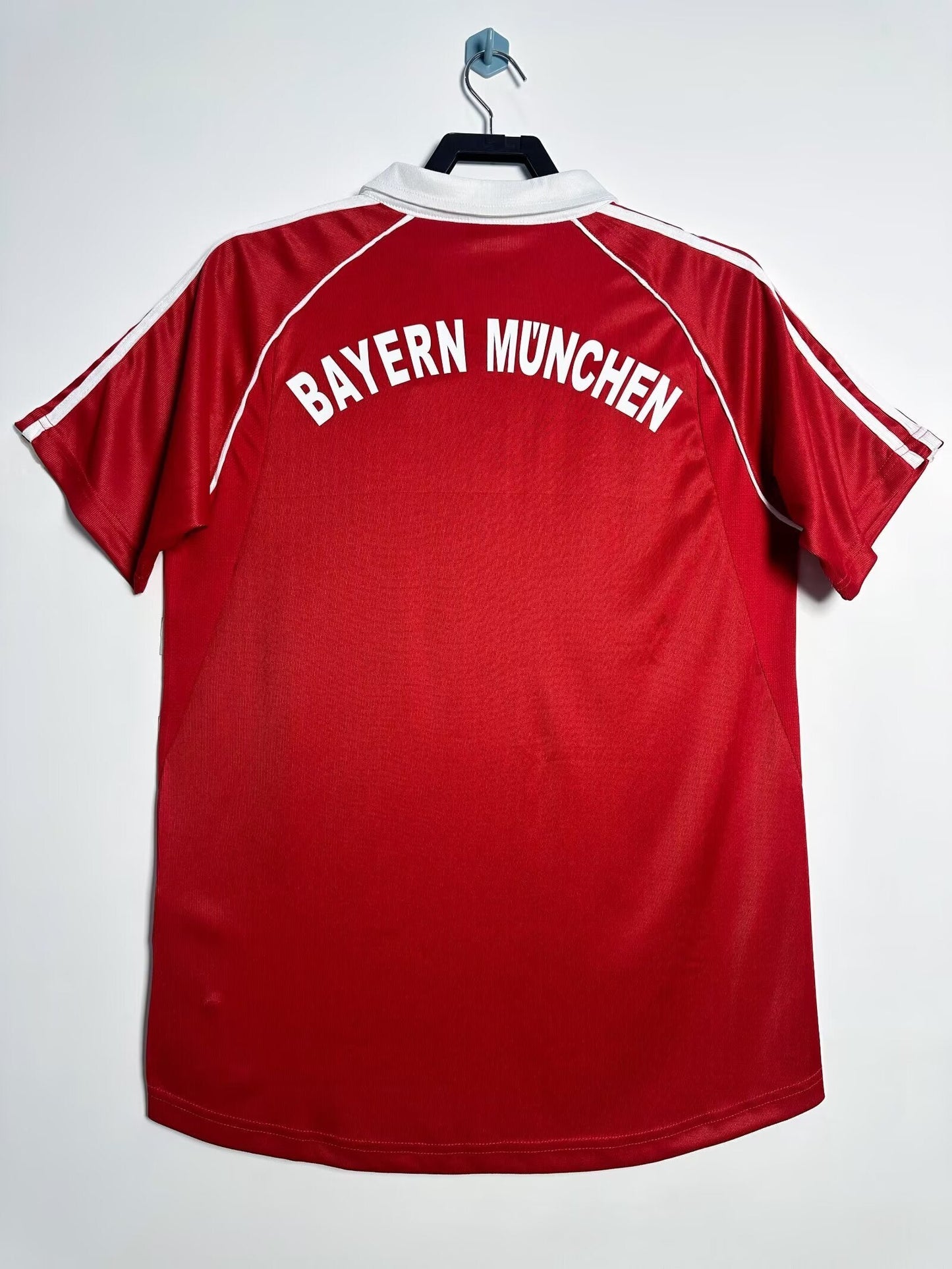 FC Bayern München 2005/06 Saison Heim Retro