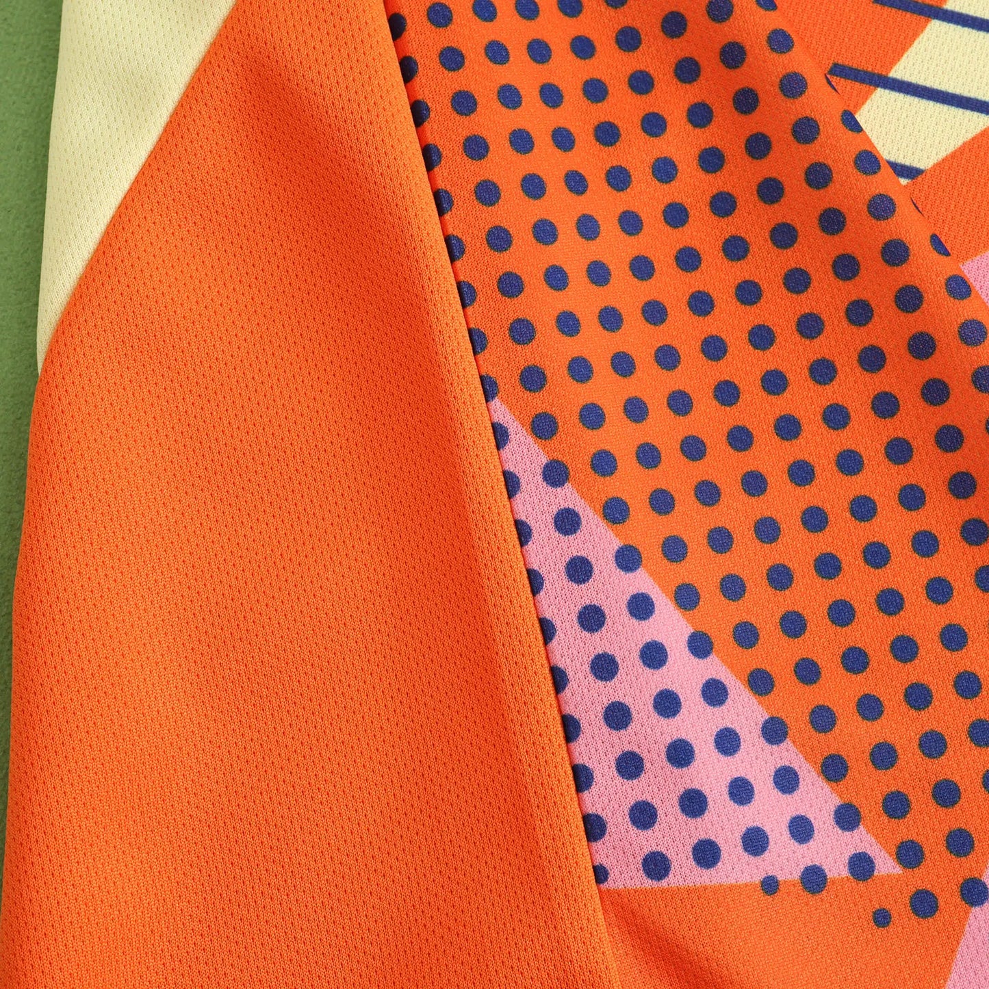 Italiens orangefarbenes Torwart-Edition-Trikot