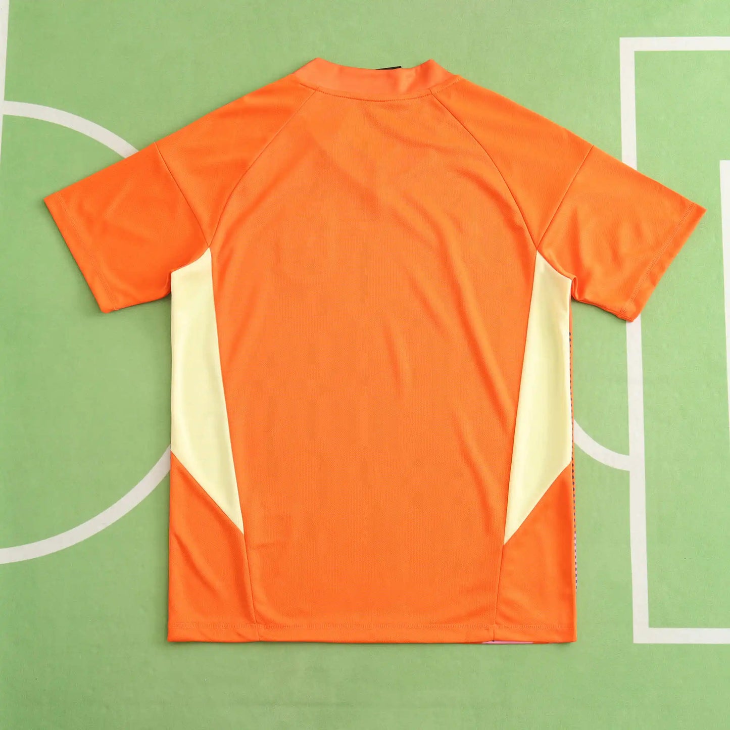 Italiens orangefarbenes Torwart-Edition-Trikot