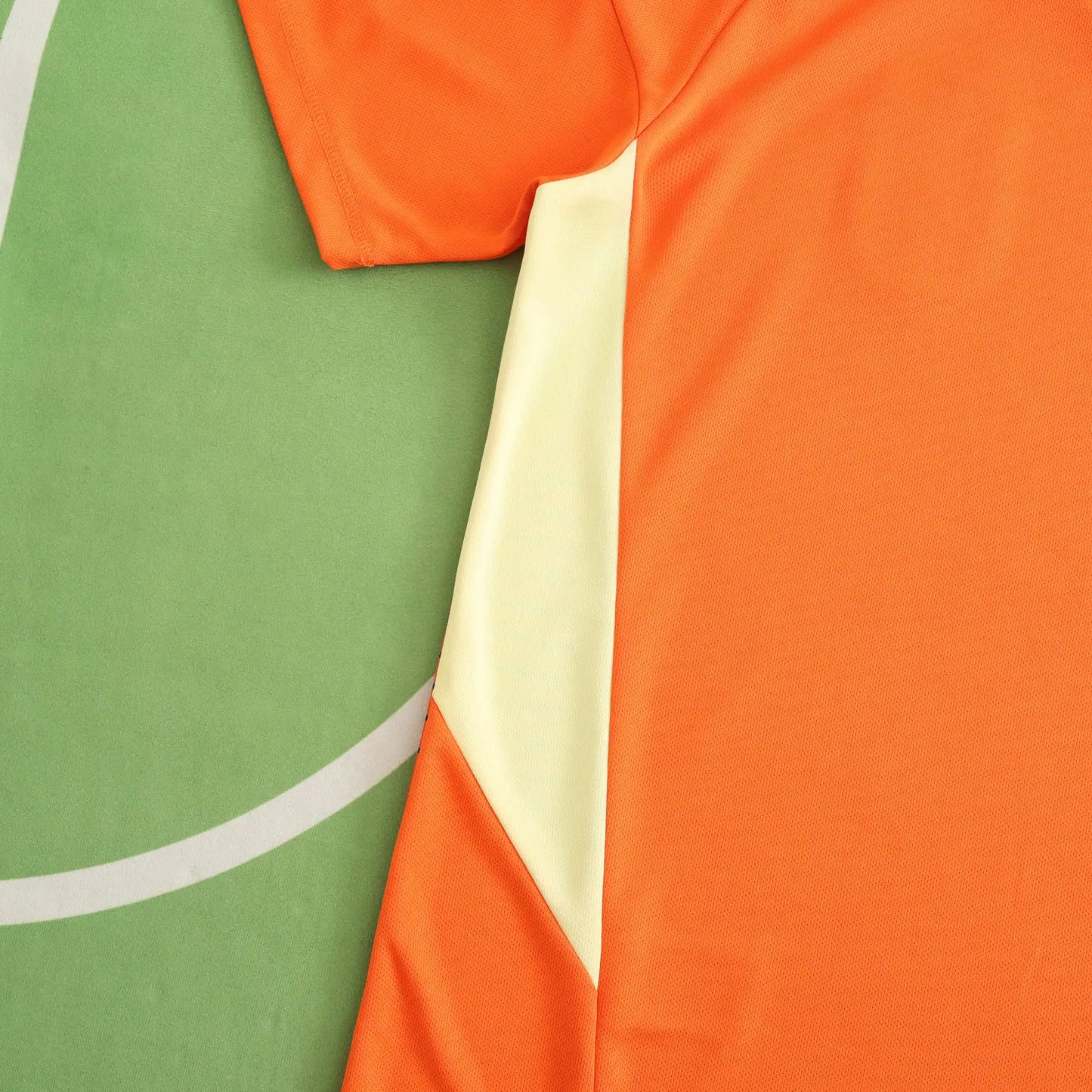 Italiens orangefarbenes Torwart-Edition-Trikot