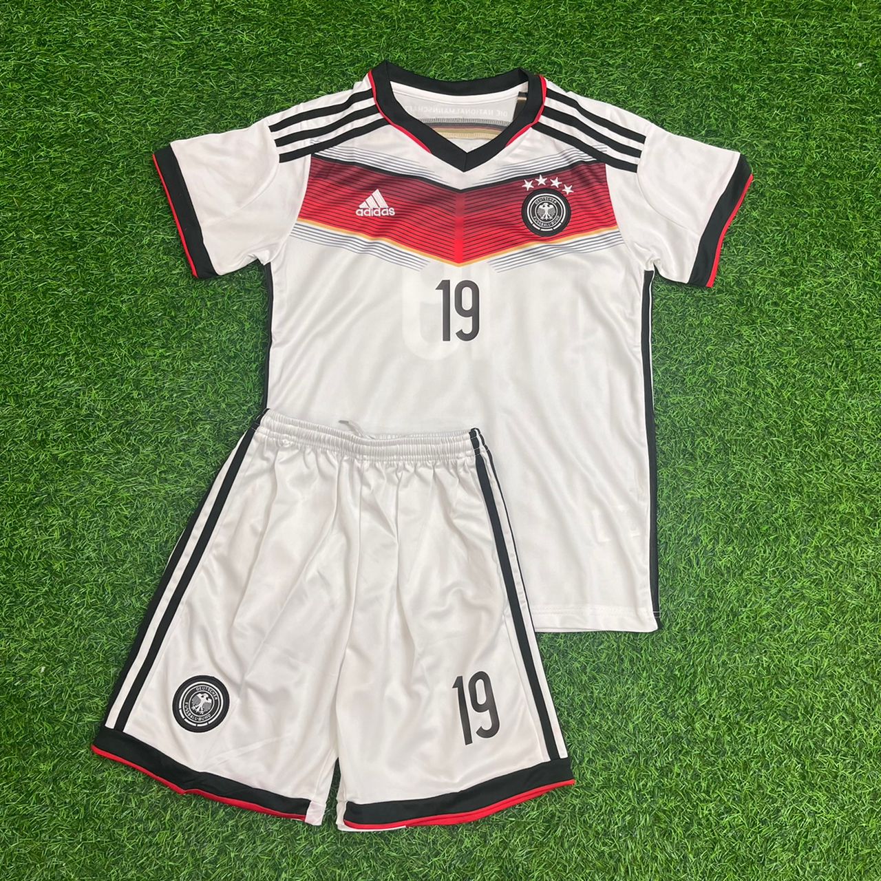 Germany World Cup 2014 Mario Gotze - Deutschland White Retro Kids Football Jersey Kit
