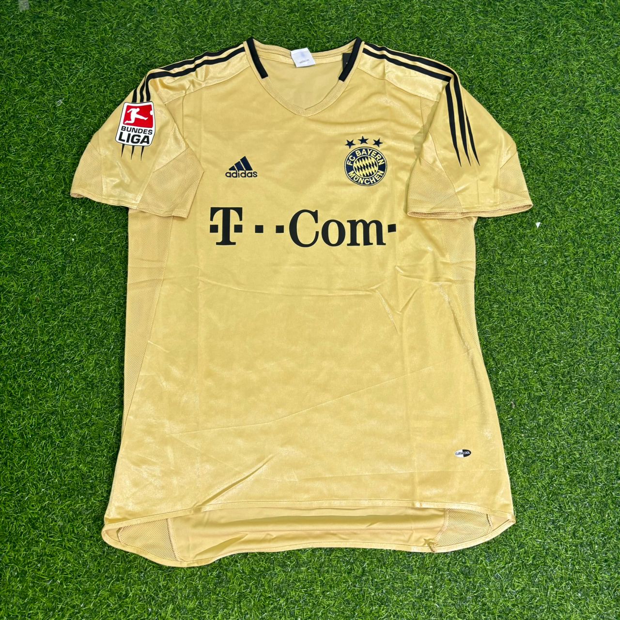 Roy Makaay Bayern München 2004/05 Retro Golden Fußballtrikot Set Jersey