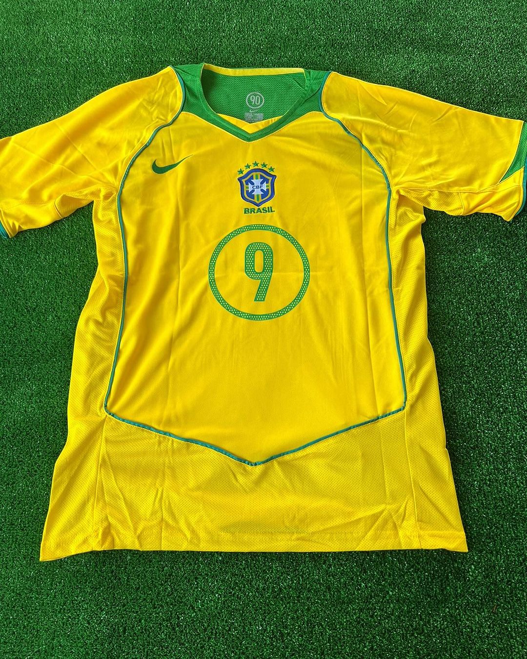 Brazil Ronaldo Nazario 2004-2006 Retro Jersey Trikot Soccer Kit