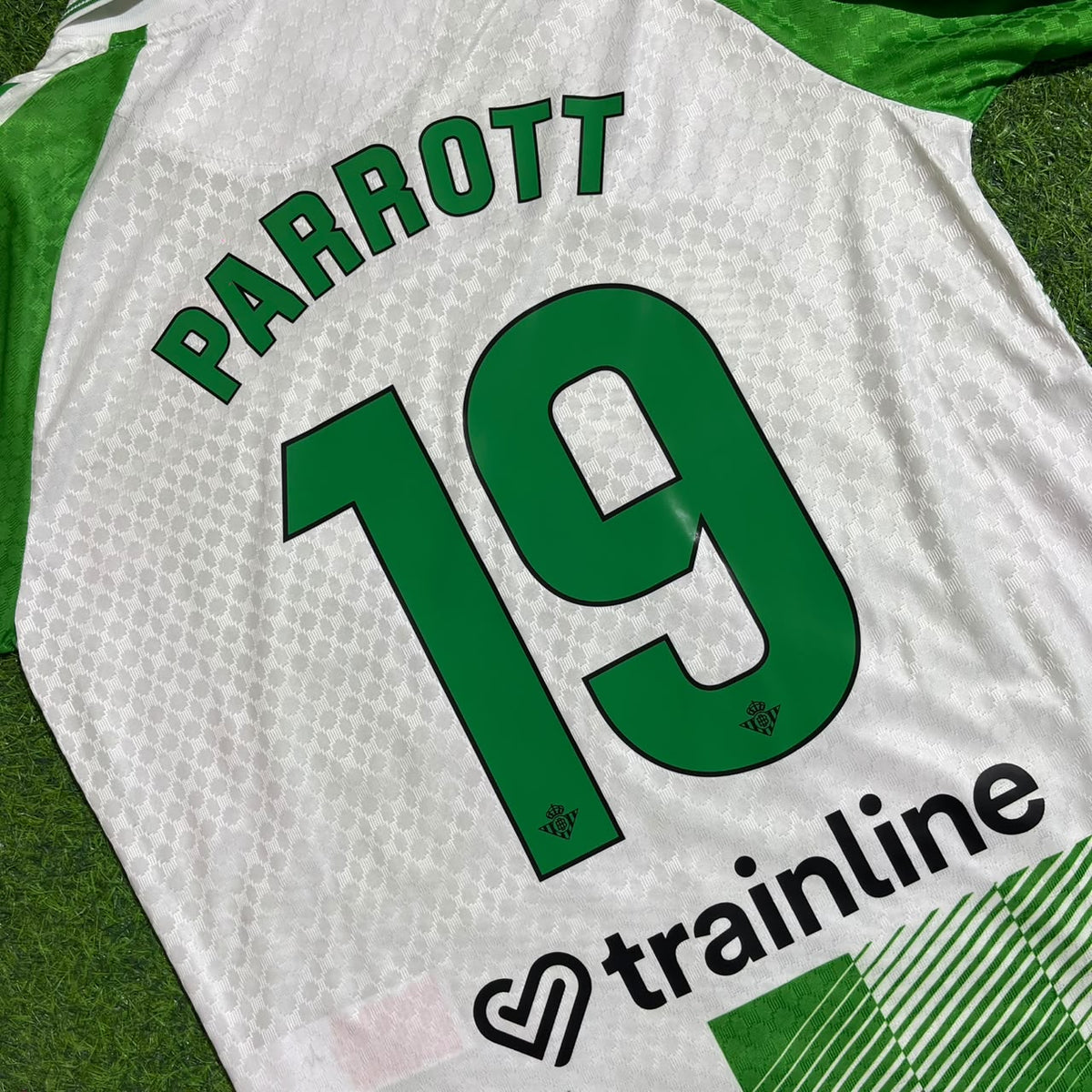 Troy Parrott Real Betis 2027 Home Green White Long Sleeve Football Jersey