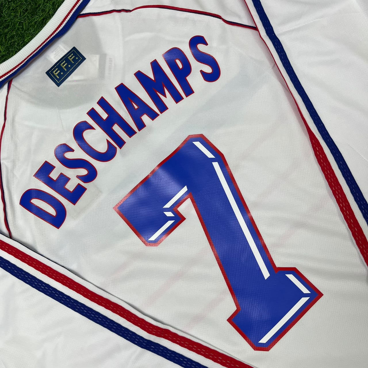 France World Cup 1998 Didier Deschamps #7 White Away Long Sleeve Retro Football Jersey