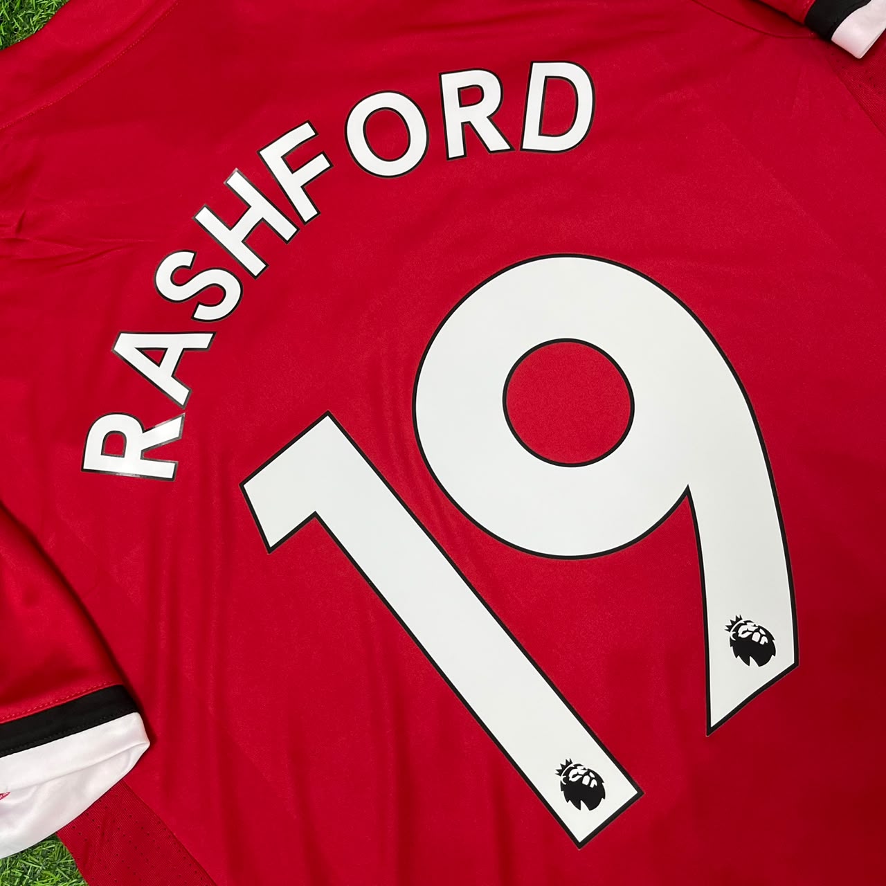 Marcus Rashford Manchester United 2017/2018 Football Jersey Kit