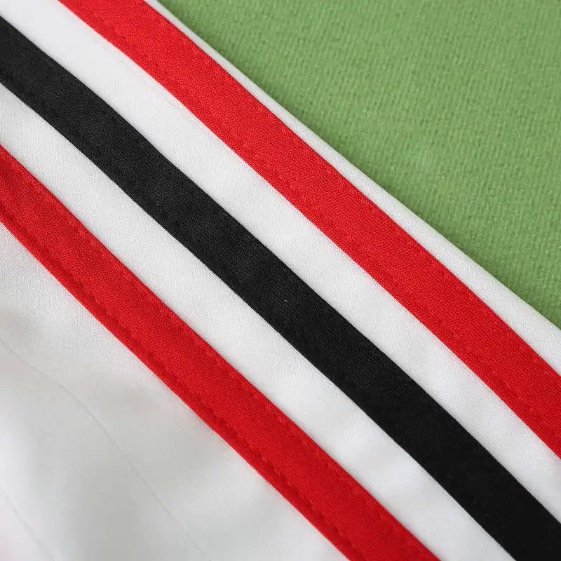 A.C. Milan 06/07 Retro Football Jersey Kit