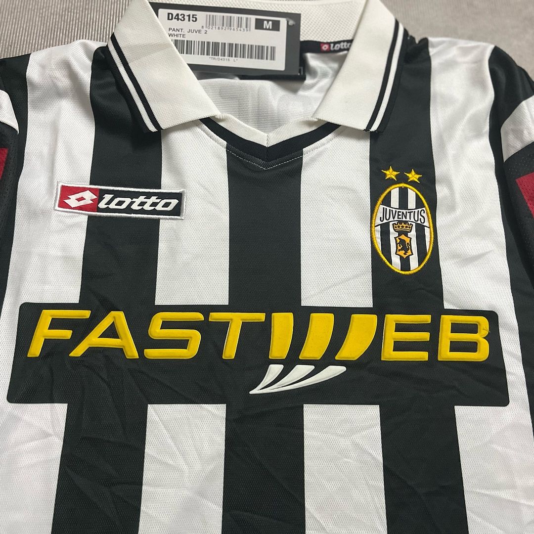 Alessandro Del Piero Juventus 2001 2002 Season Retro Football Jersey Kit