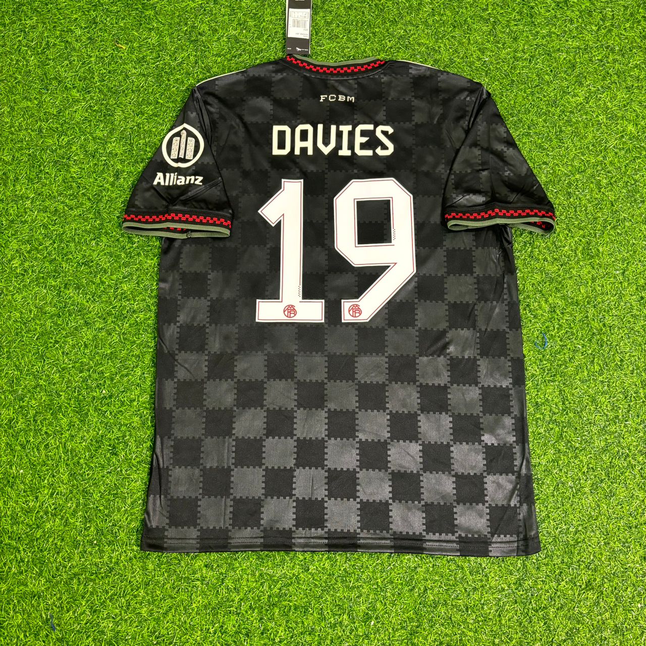 Alphonso Davies Bayern Munich 2025/2026 Black Football Jersey Kit