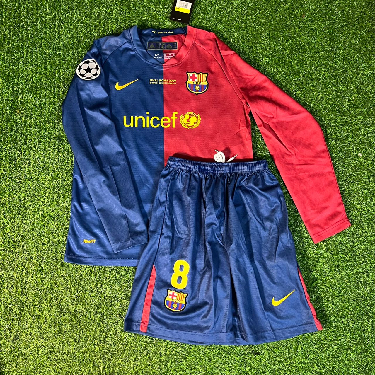 8 Andrés Iniesta – Barcelona 2009 UEFA Champions League Final Retro Kit Jersey – | Trikot | Maillot Soccer Kit