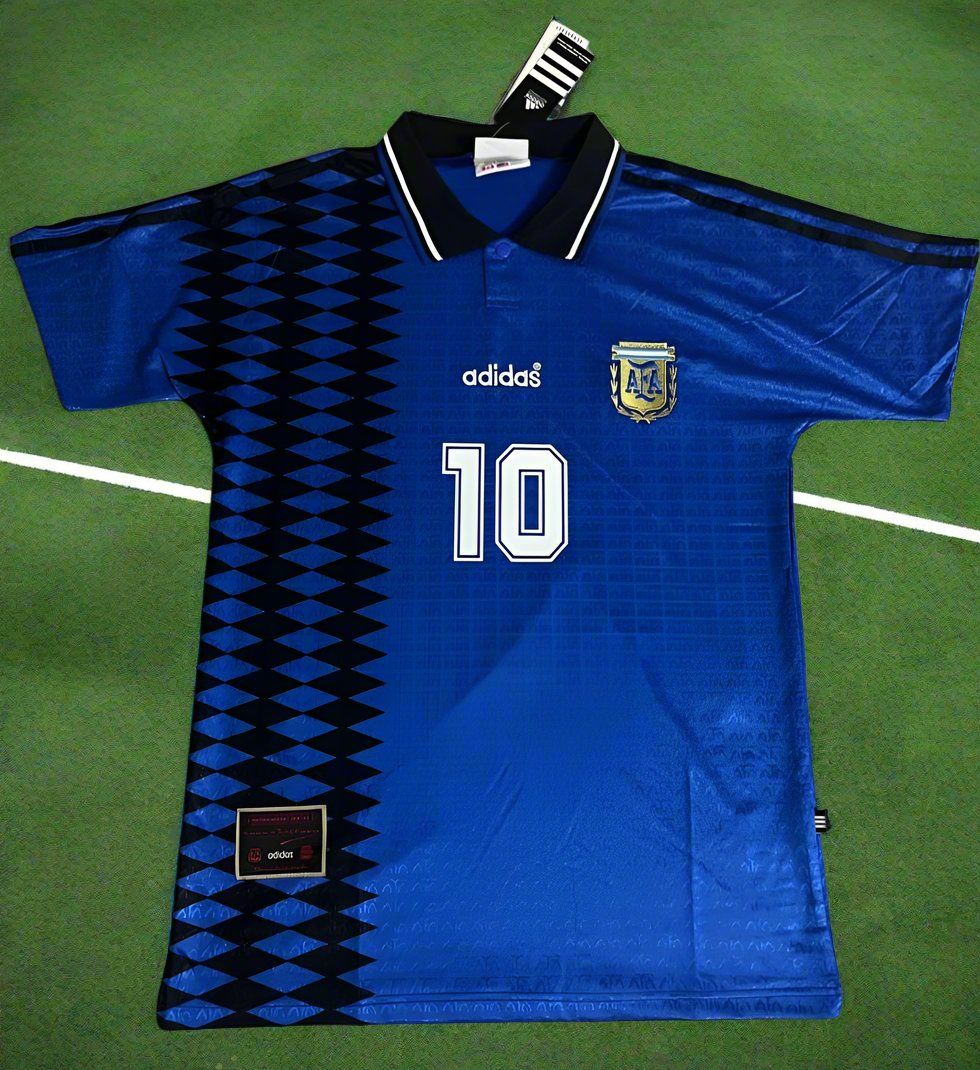 Argentina Commerative Diego Armando Maradona Football Jersey Kit