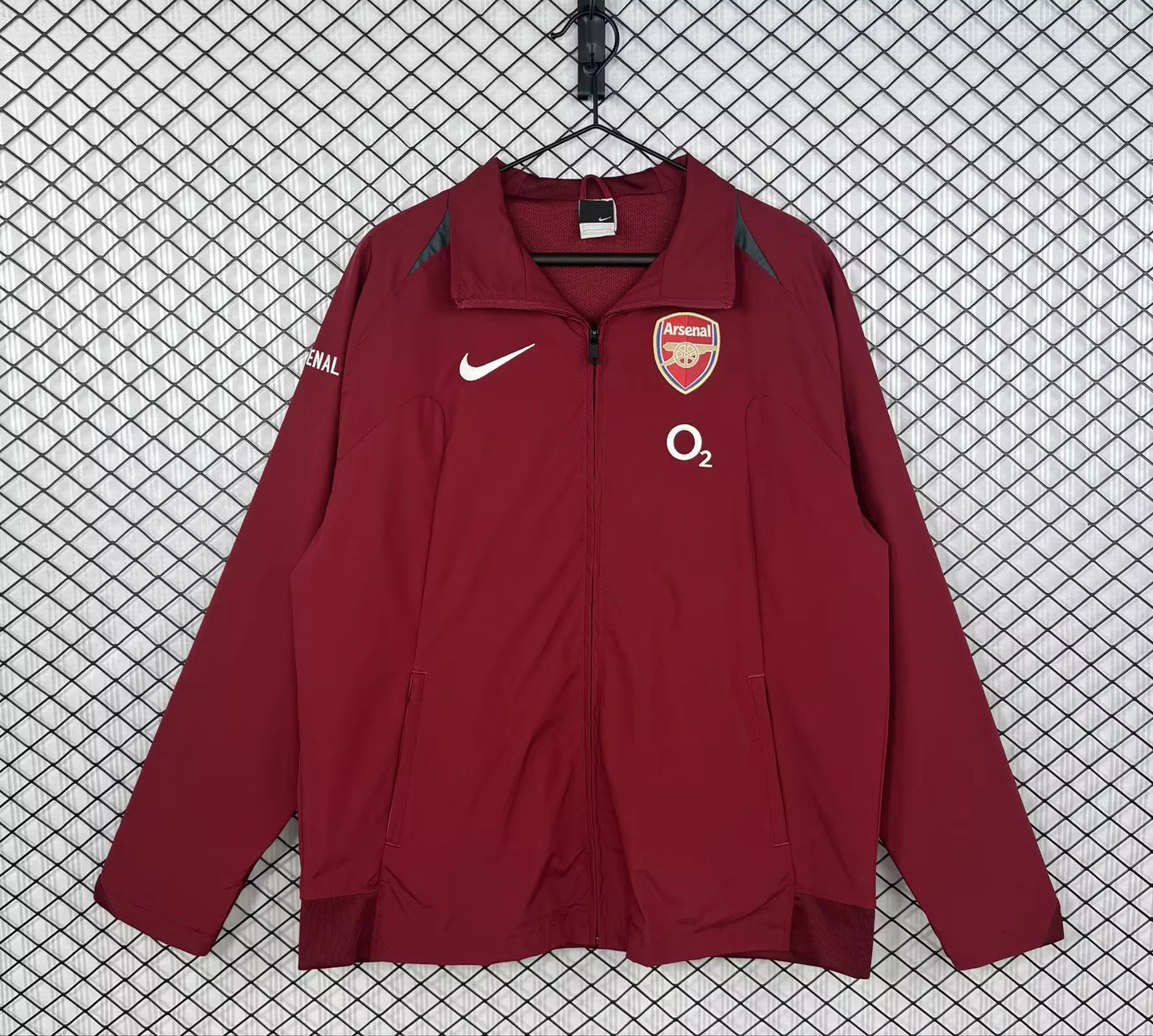 Arsenal 2005/2006 Red Retro Windbreaker Jacket Jersey