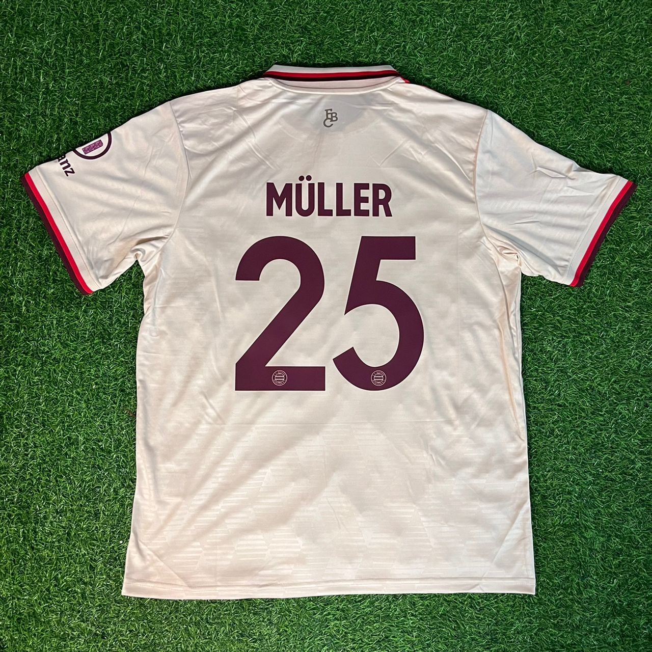 Thomas Muller 25 Bayern Munchen Gray New season Football Jersey Kit