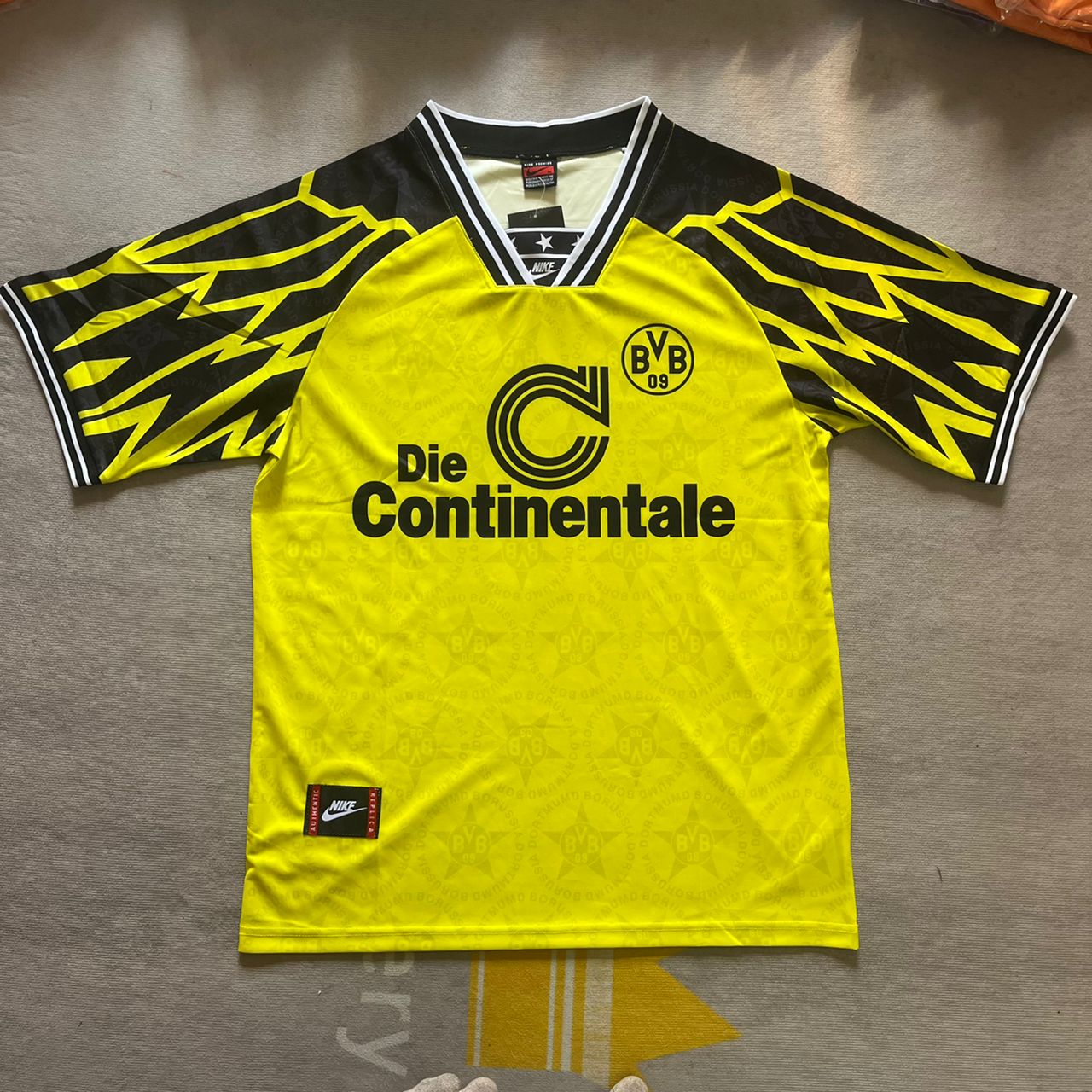 Borussia Dortmund 1994 - 1995 Retro Football Jersey Kit
