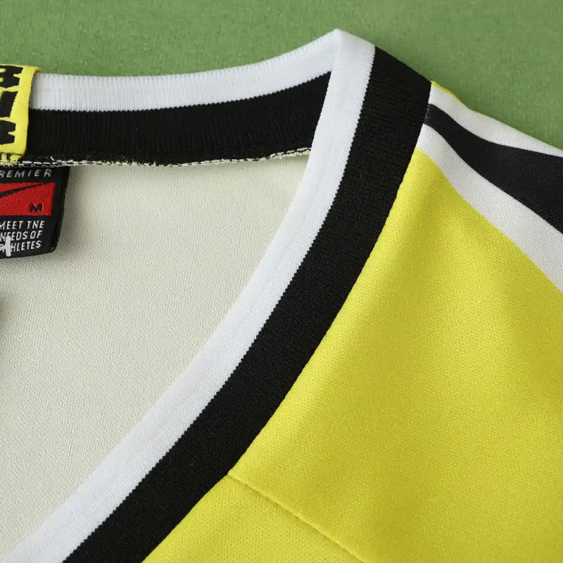 Borussia Dortmund 1996 Retro Football Jersey Kit