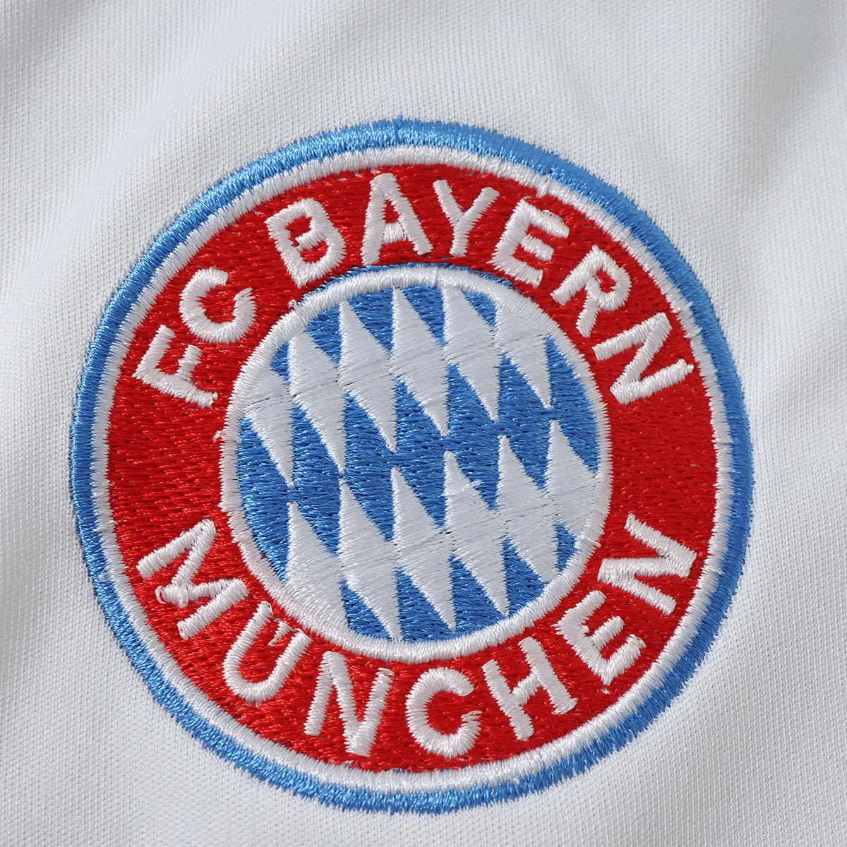 Bayern Munchen 2027 Away Long Sleeve Football Jersey