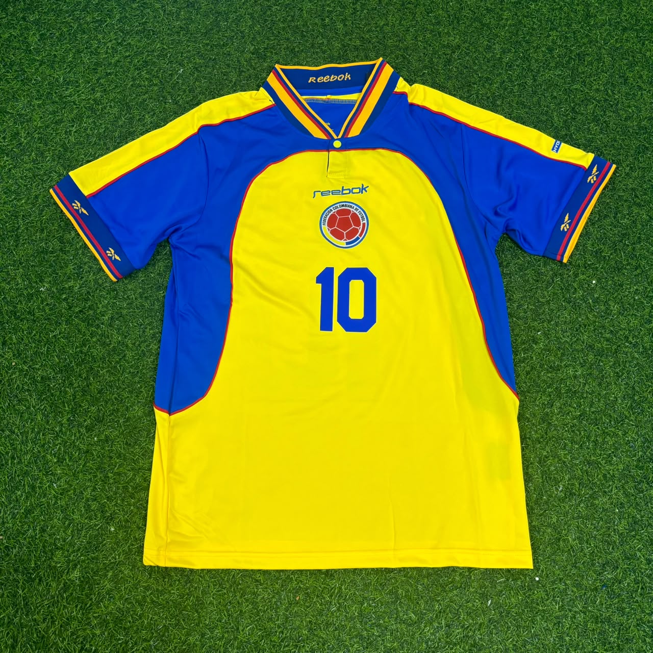 Colombia 2001 Carlos Valderrama Home Yellow Retro Football Jersey
