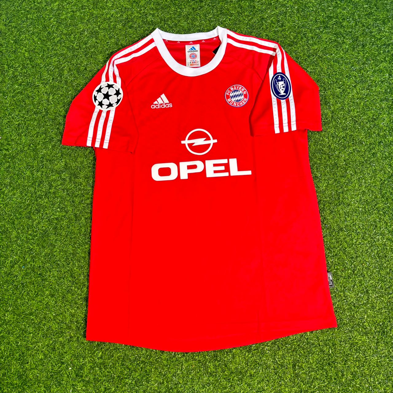 Carsten Jancker Bayern Munchen 2000-2001 Retro Fussballtrikot Jersey