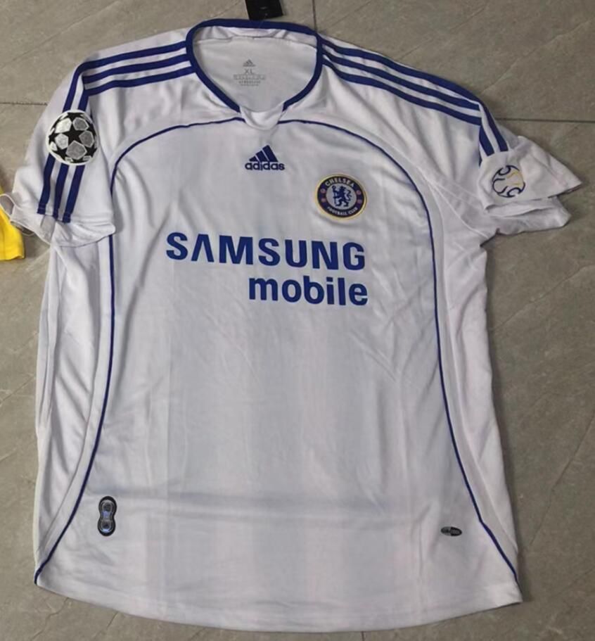 Chelsea Retro Lampard Football Jersey Kit