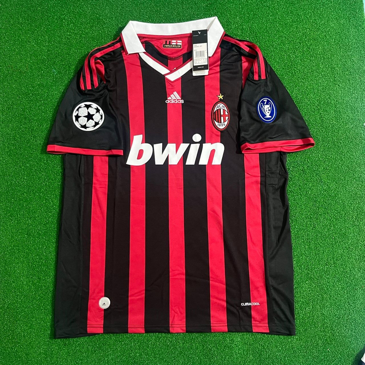 Ronaldinho Gaúcho 80 - AC Milan 2009 2010 Football Jersey Kit