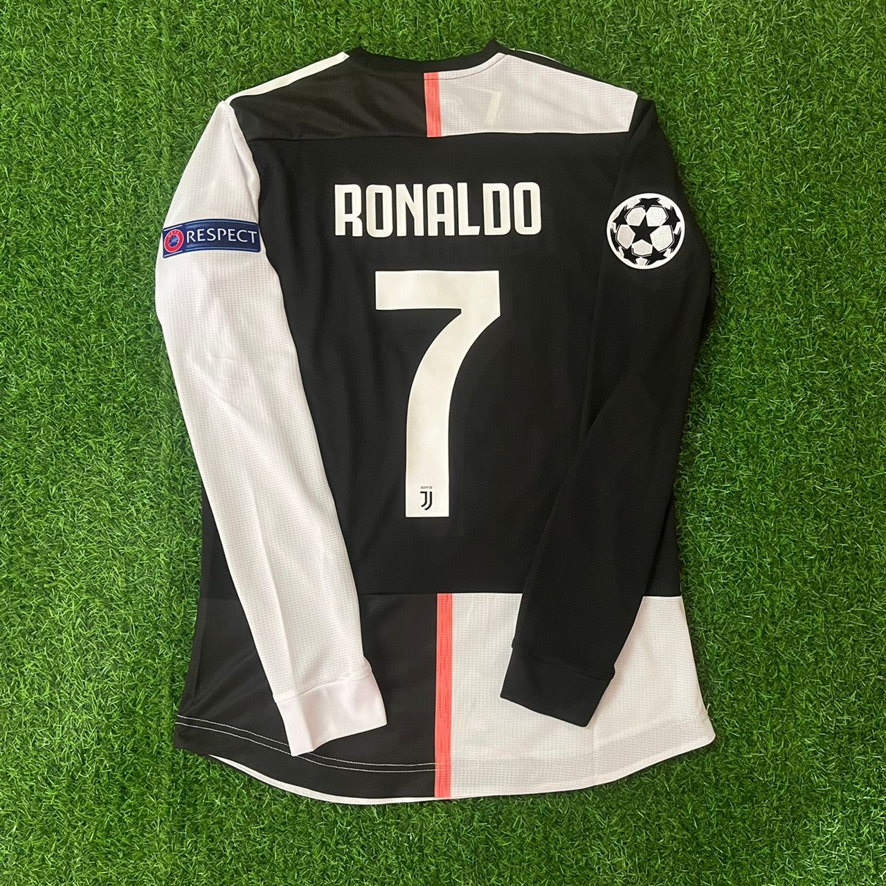 Cristiano Ronaldo Juventus Long Sleeve 2019 2020 Retro White Black Jersey Trikot Maglia