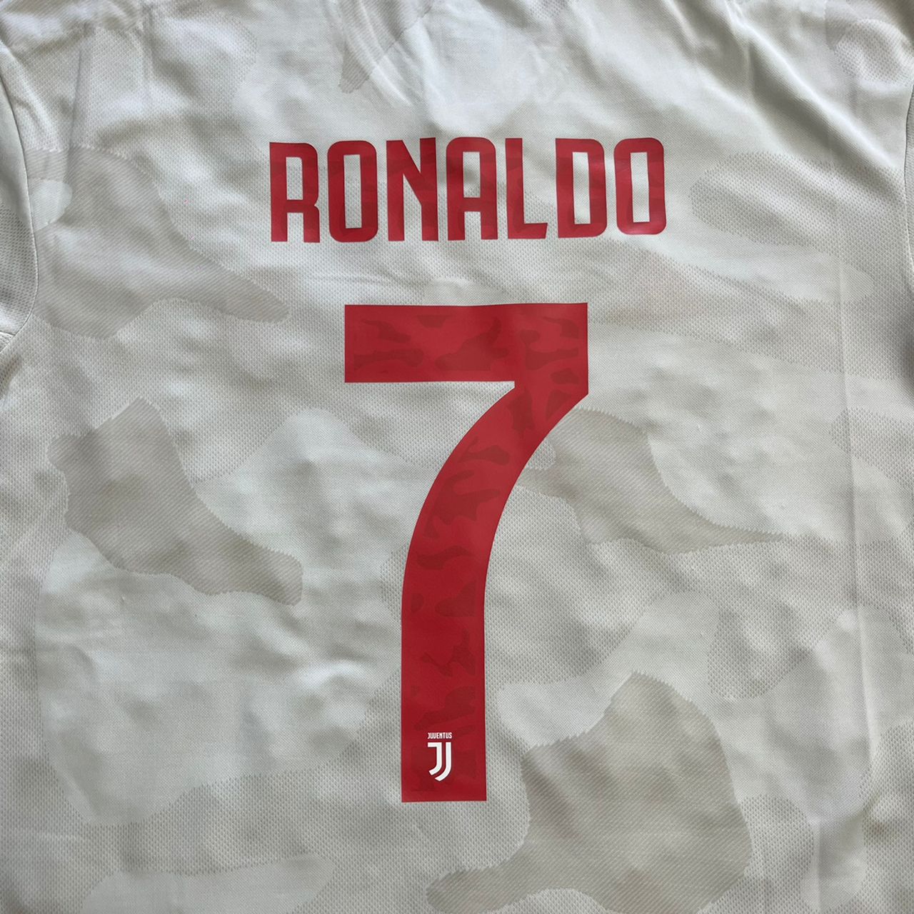 Cristiano Ronaldo Juventus 2019 2020 White Retro Football Jersey Kit