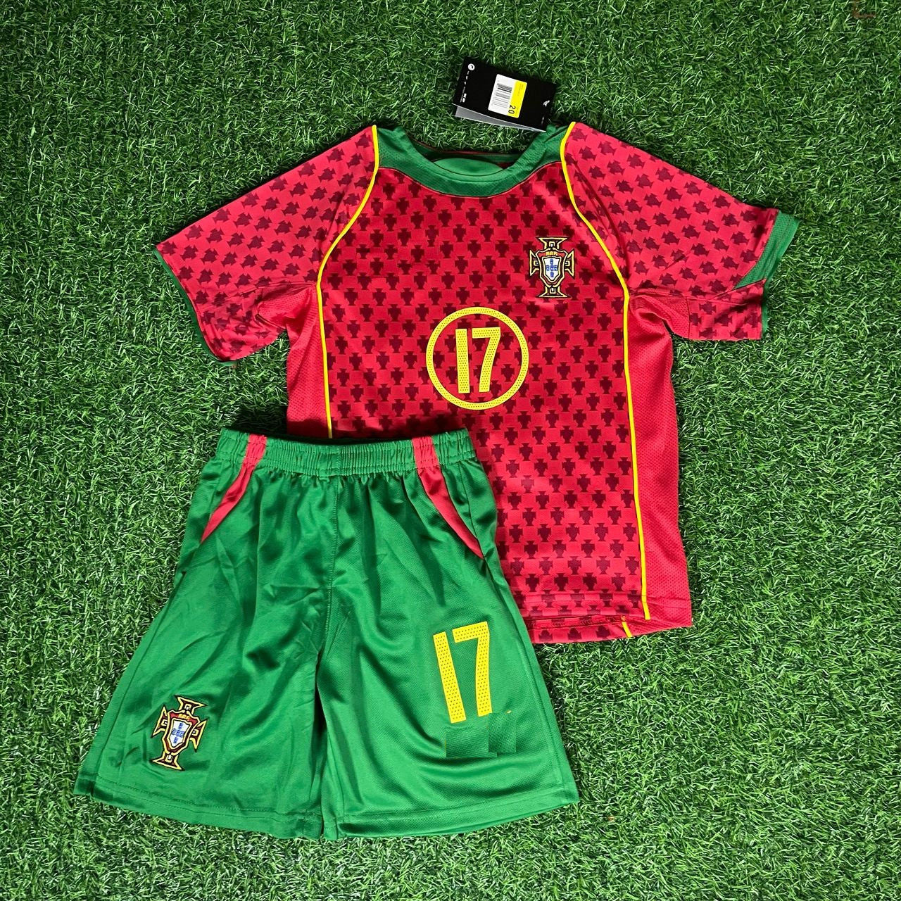 Cristiano Ronaldo Portugal 2004 Home Kids Kit – Kit Jersey for Children – | KinderTrikot | Maillot Enfant Personnalisable