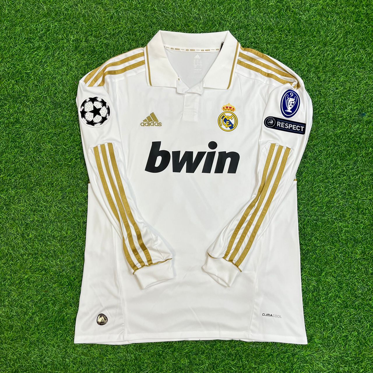 Cristiano Ronaldo Real Madrid 2011 - 2012 Champions League Long Sleeve Football Jersey Kit