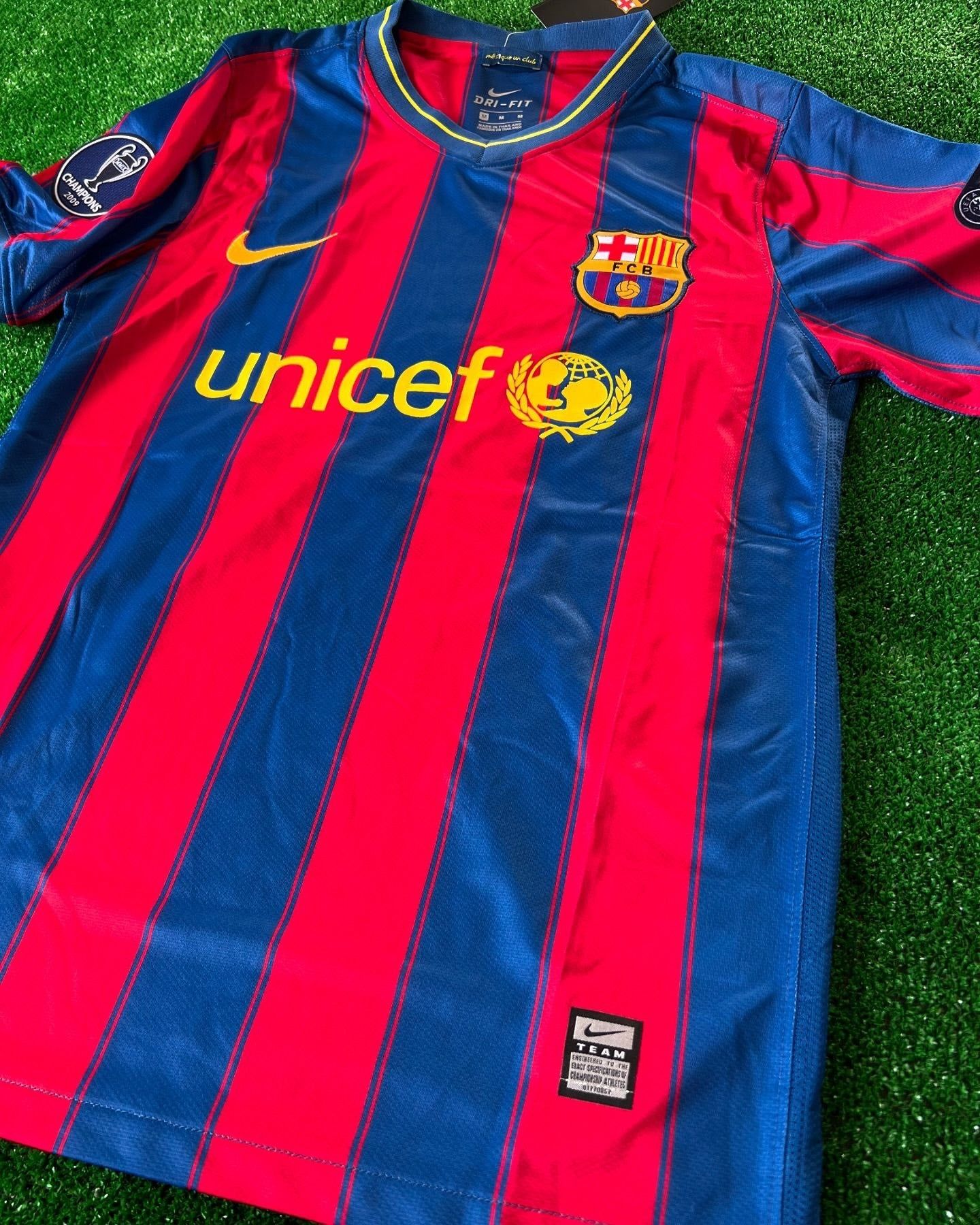 Dani Alves Barcelona Retro Football Jersey Kit