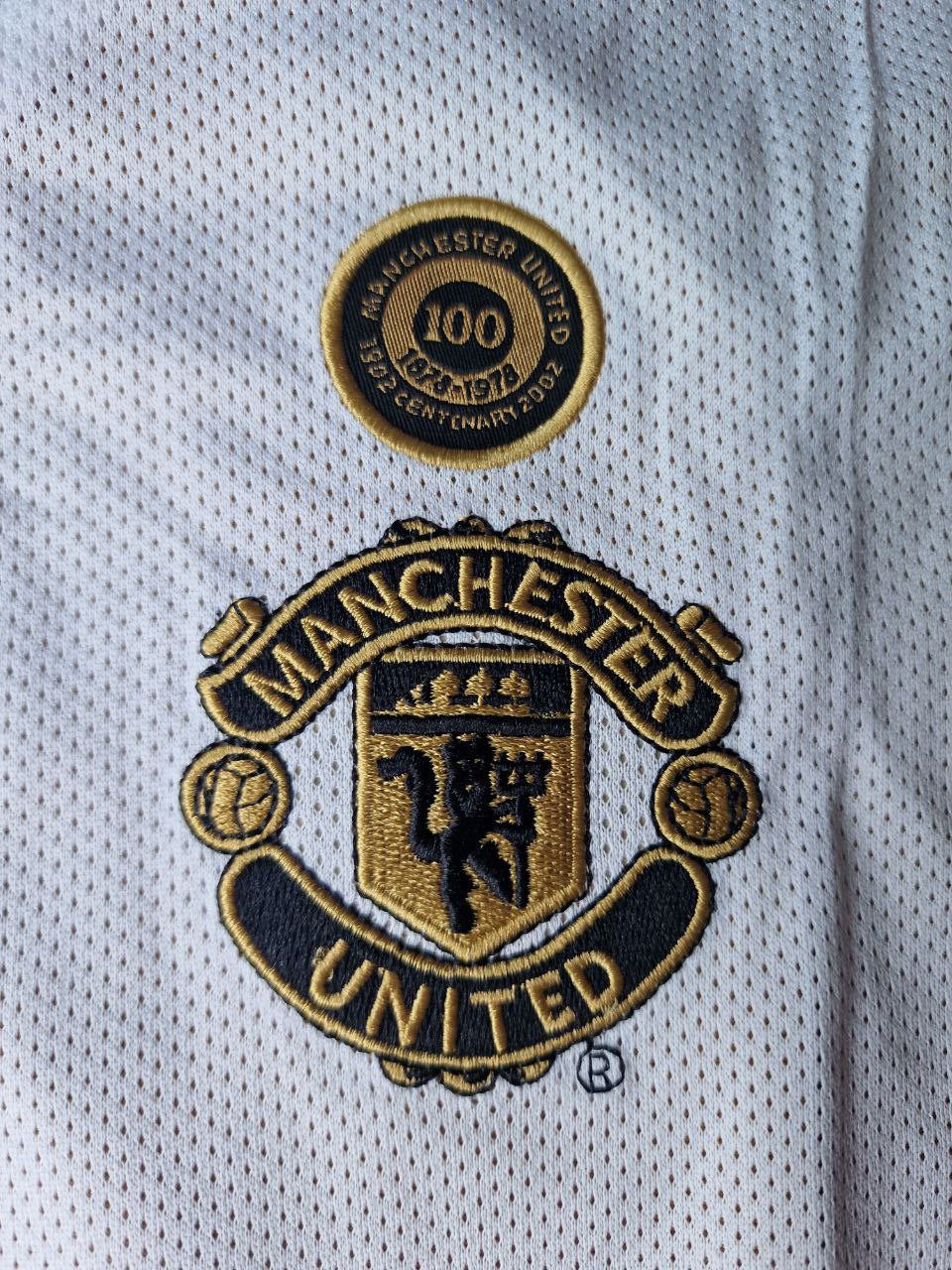 David Beckham Manchester United 01 - 02 Reversible Football Jersey Kit