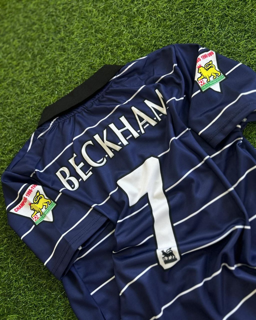 David Beckham Manchester United Night Retro Football Jersey Kit